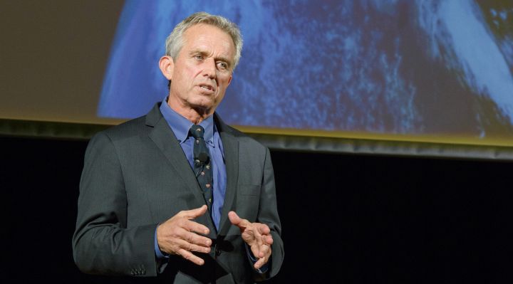 Robert F. Kennedy Jr. delivering the Albright Lecture