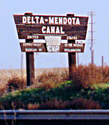 canal_sign.jpg (34896 bytes)