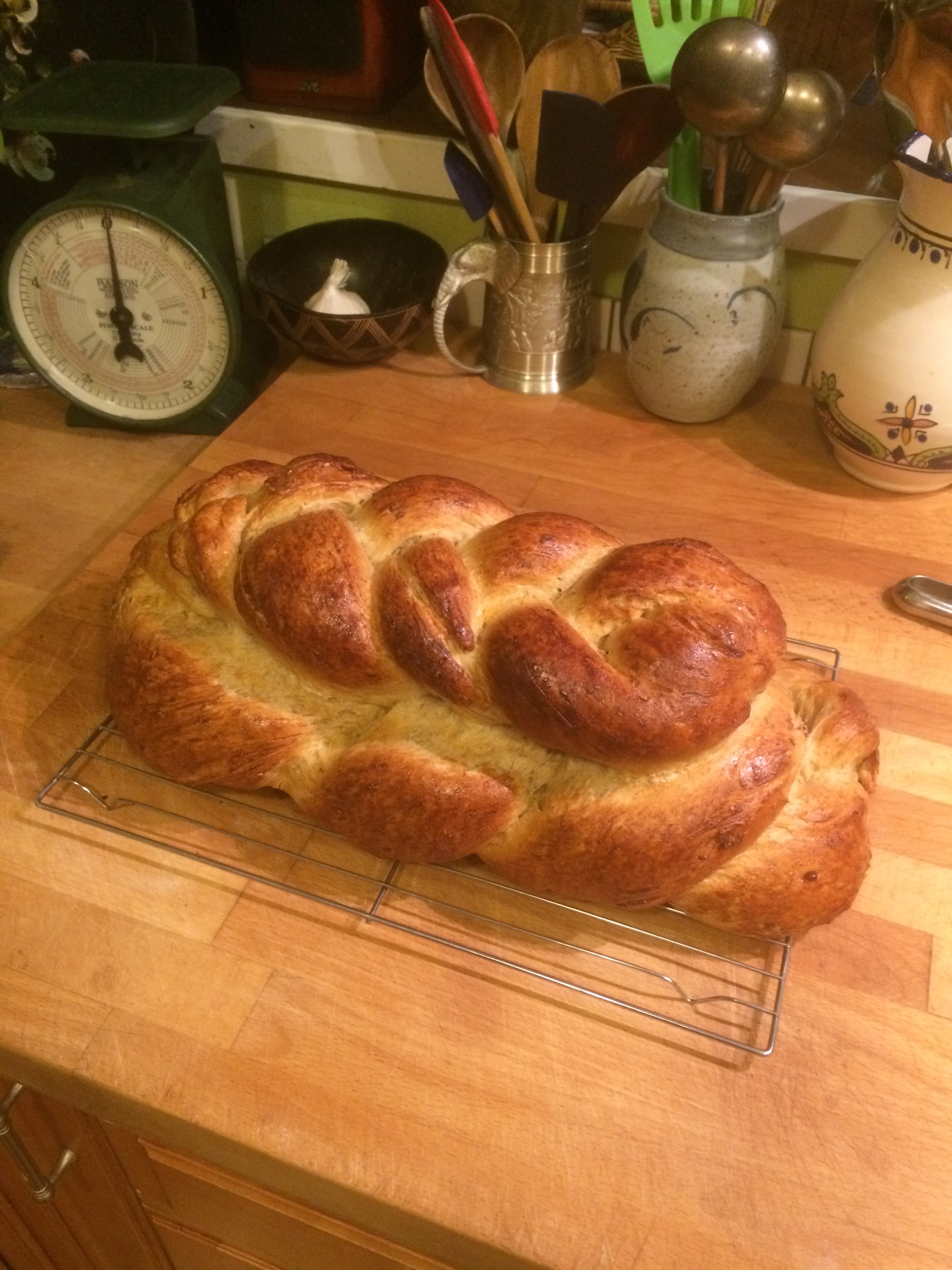 Braided bread loaf.