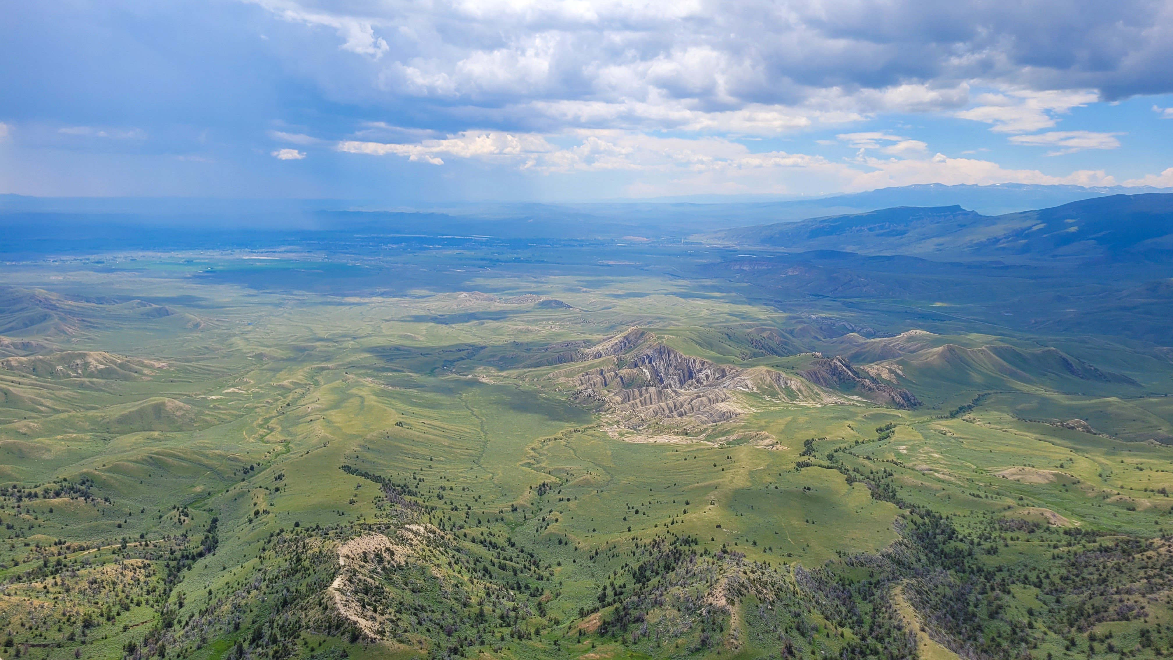 The view looking south from the top of Heart Mountain toward Cody, Wyoming, where the Beyond Yellowstone Living Lab centers its work. Photo by Kristin Barker.