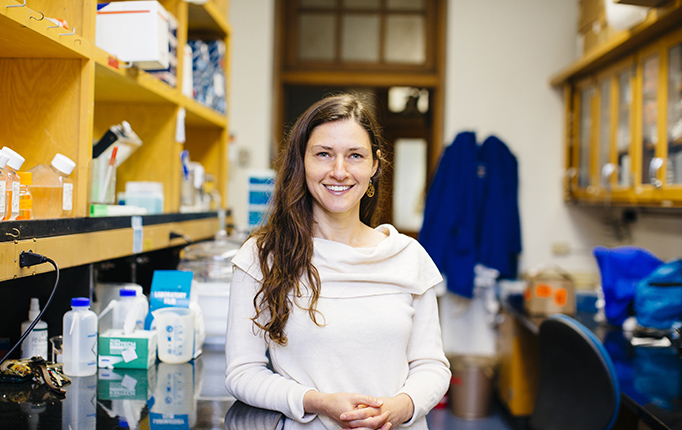 Portrait of Erica Bree Rosenblum in her lab