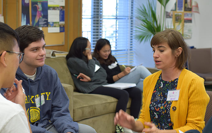 Traci Grzymala speaks with students as part of a resume workshop