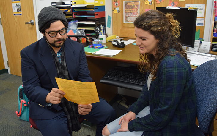 An advisor and a student in the College of Natural Resources