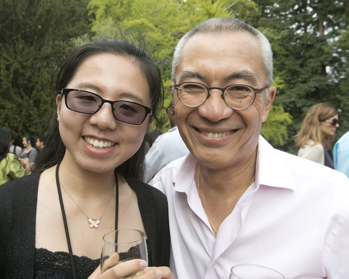 Engineering alumnus Mike Cheng is a true friend of CNR. He joined the CNR Advisory Board in 2013. Advisory board member Mike Cheng with a student
