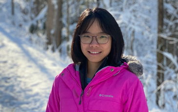 Sharon Zou headshot